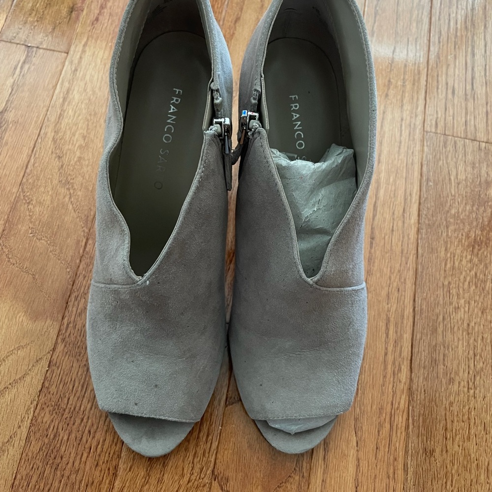 Franco Sarto peep toe booties
